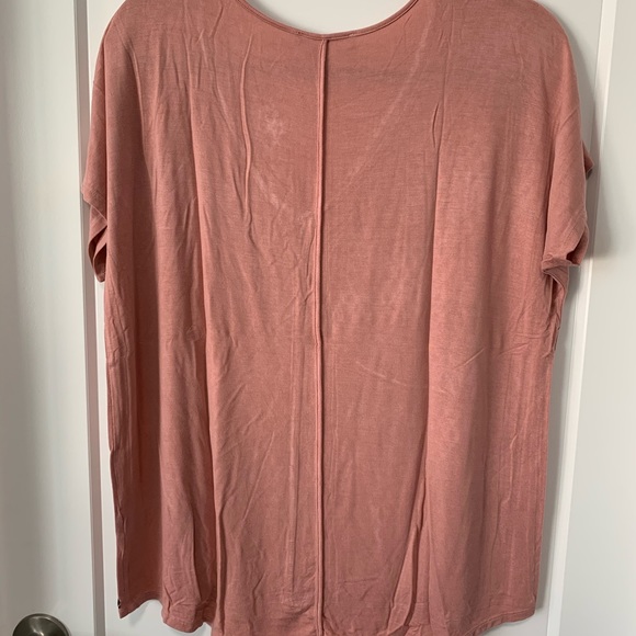 blouse - Picture 3 of 3